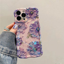 Laden Sie das Bild in den Galerie-Viewer, 3D Floral Phone Case