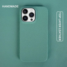 Laden Sie das Bild in den Galerie-Viewer, Luxury Handmade Genuine Leather iPhone Case cyan