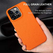 Laden Sie das Bild in den Galerie-Viewer, Luxury Handmade Genuine Leather iPhone Case