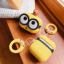 Laden Sie das Bild in den Galerie-Viewer, Minion AirPods pro Case